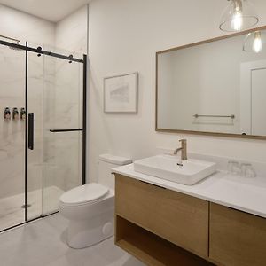 Executive Studio